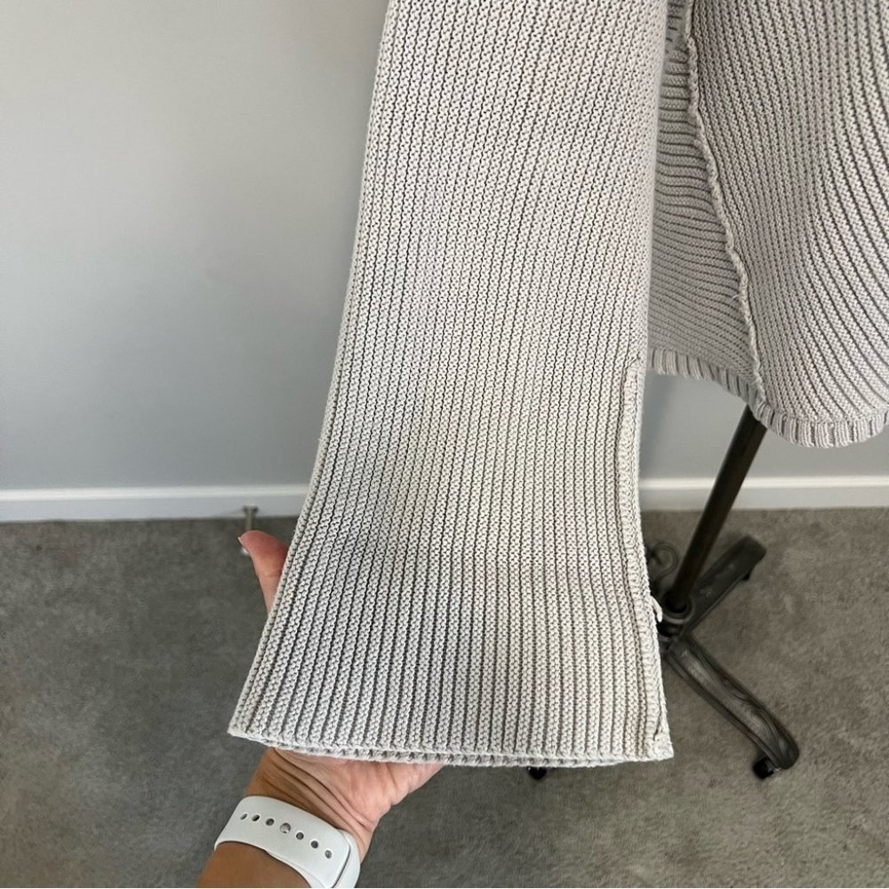 Free People La Brea V Neck Oversized Cotten Ribbed Knit Sweater - Picture 13 of 16